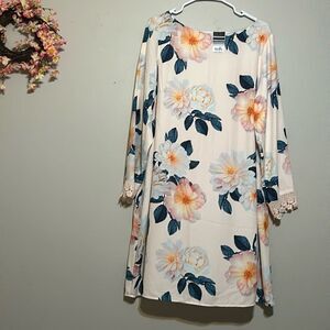 NWT Wallis floral dress size 14 ❤️
